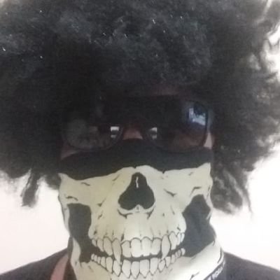 Brasileiro de direita, RJ, Cristão,não vota em corruptos e nem em bandidos,em defesa da família,defendendo a sociedade com a disposição de um guerreiro da lei!