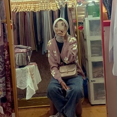 Risaiueo_'s profile picture. 