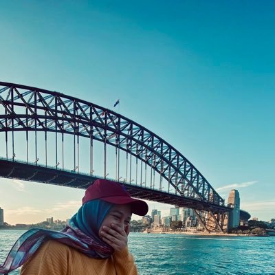 agengwiranti's profile picture. random talks to myself here🧕