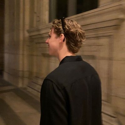 velvetsky_dre's profile picture. Security is my currency