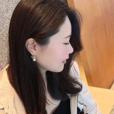 dayo_382's profile picture. 関西でパートナー @ma26__sとミニチュアシュナウザー るぅ もぁ と４暮らし🕊️🤍 2024.3.9 パートナーシップ💍