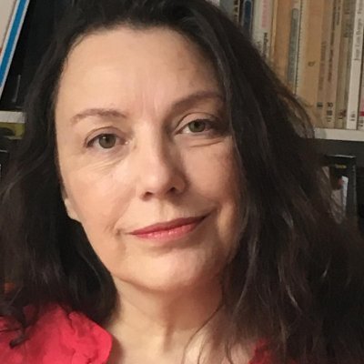Ouvrière de l'écrit et autrice. #LesMotsDeLaHaine avril 2023. Migre @isakersimon.bsky.social