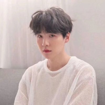 jw_hheee's profile picture. MinMin