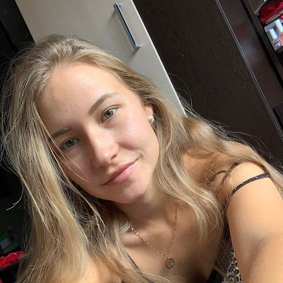 SarahMax500's profile picture. 