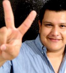 Hijo de Silvia y Gonzalo, Manzanillense, Panista joven pero con la fe de los de antes! Ex SEAJ PAN Colima. Ex Director IMJUVE Manzanillo.