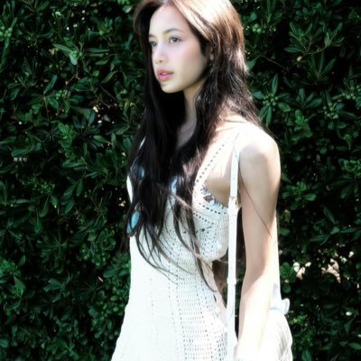 Nguyễn Khánh Ngọc (阮 庆 玉)
I am Leo ♌
Follow mị 😘😘