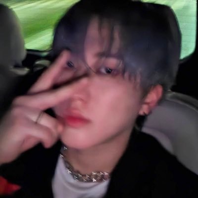 !! she/her !! #용복이: 100% boyfriend material