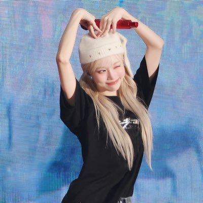 aespayuito1201's profile picture. 推し様→(@aespa_official #WINTER🤍 ) aespa専用垢02line21歳 推しには甘く自分には厳しく！！！！！！！FC会員💜 ⌇たまアリ＆東京ドーム参戦済み💎 myの方々と仲良くなりたいです！！