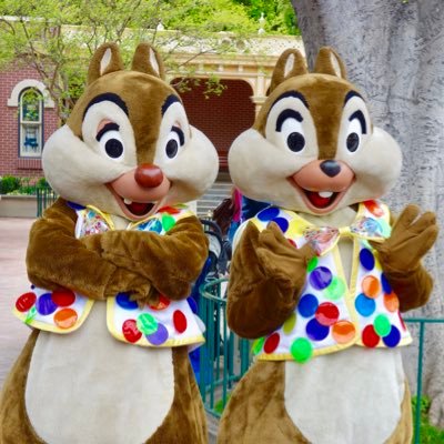 lastnote88's profile picture. 毎日旅行したい∇毎秒痩せたい▽人知れず毒を吐き出したい▽できれば分かち合いたい▽なぜ独身なの▽スキンケア集めたい∇ライブが生きがい∇話題の場所が好きなミーハー∇社畜ツライ▽自分の機嫌を自分でとりすぎ