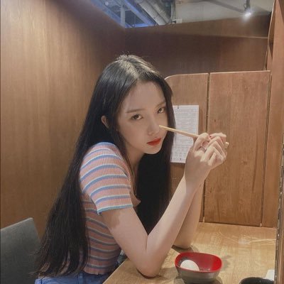 🖤#Nene郑乃馨 #郑乃馨 #네네 #정나이신 #เนเน่ #nene #Zhengnaixin #CHIQUITA 🍓🍼🐈‍⬛