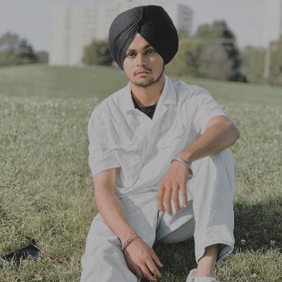 musicmania203's profile picture. 📚 Business Marketing| 🎵 Music Aficionado | 🎤 Anime Enthusiast | 📈 Future Marketing Innovator | 🎧 Living life to the rhythm of success | 😈 #Market #Sports