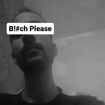 هل تذكرنا المرايا حين نغيب عنها؟
