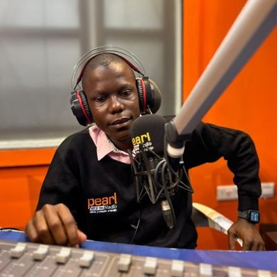 Sports host ⚽, A proud sports presenter on 107.9 pearl of Africa radio, Women football addict and C.E.O Ivan Mulinda Sports Center . No life without sport