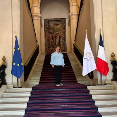 AgnesBosdarros's profile picture. Adjointe au Développement Economique St Rémy les Chevreuse // Conseillère Communautaire // Conseil Départemental MoDem 78