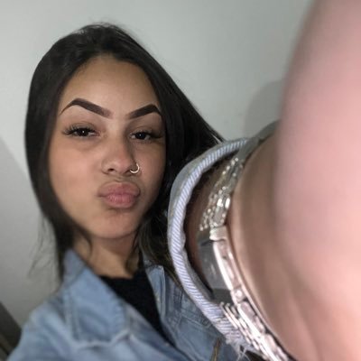 ilysuuh_'s profile picture. 😅