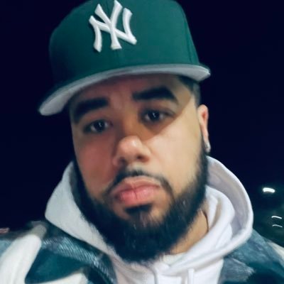 CountryClubPap1's profile picture. 