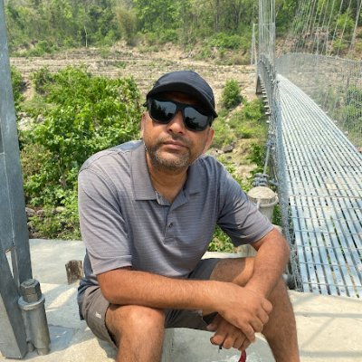 idebusa's profile picture. सबैको प्यारो । देखेको भन्ने ।। लपन छपन नजान्ने ।