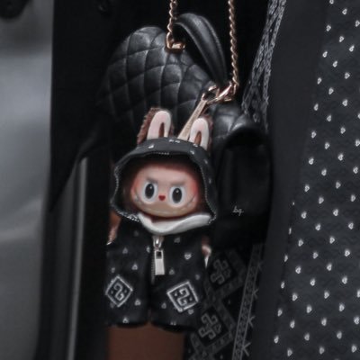 krungthepempire's profile picture. 