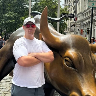 Moon Market on YouTube 150,000 subs. I buy and sell penny stocks. Trading/Investing is risky. Don't get scammed. Disclaimer: https://t.co/nw6tSxIx3W