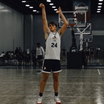 ConnorMurphy07's profile picture. Chatard 2026 Basketball 3.87 GPA