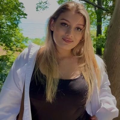 Call me: NIKi💗
ANIMALS LOVER🐣
I'M 26
LOVE CREATIVITY AND ADVENTURE 💐🌈
CREATURE LOVER 💗💝
(COMMISSION OPEN )