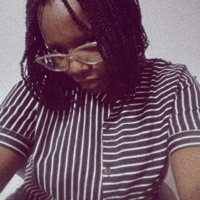 Hadassah_00's profile picture. Data Analyst 🔸Manchester United 🔸Sociologist🔸 Daughter of a King🔸 Feminist.
