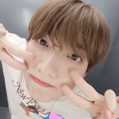 ddeokddeonu's profile picture. #SOOBIN: ㅇㅅㅇ