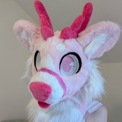 FluffTheDeer's profile picture. 🔞 NSFW 🔞 Kinky Bottom Deer 👀