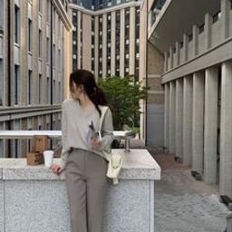 ThairezhzZ's profile picture. Own who you are.