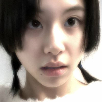 chstrawb's profile picture. strawberries are always right