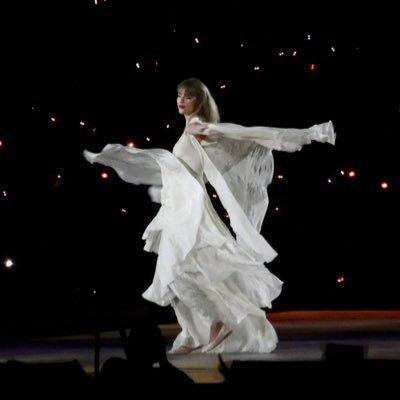 insecretgardens's profile picture. 🫶🏼