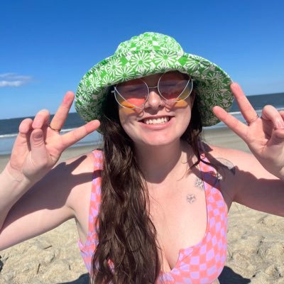 26 || AuDHD || she/her || blm, acab, free palestine | | insta: _savannadelrae_ 🦋 || cap sun aqua moon gem rising || cr: wish you weren’t here