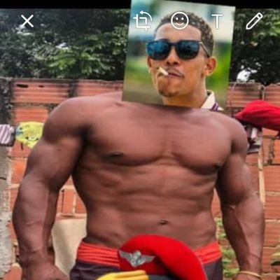Glaucia73971337's profile picture. 