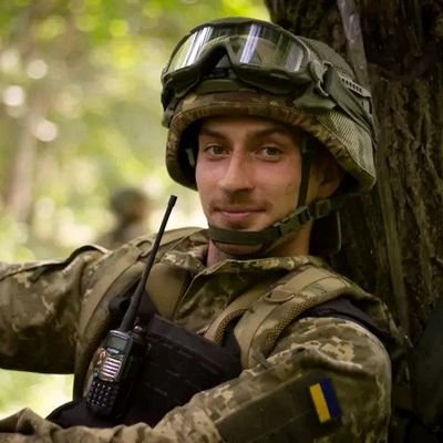 Тільки наша індивідуальна віра у свободу може зберегти нас вільними.
Slave Ukraine 🇺🇦