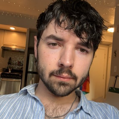 andyeatsplants's profile picture. Aspiring twitter gay | PDX |