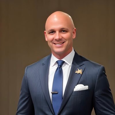 USMC Veteran | I Help Companies Hire Veterans | Board of Directors USC MAA-OC | #1 USC Fan According to My License Plate