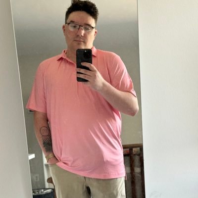 StafferGay's profile picture. 