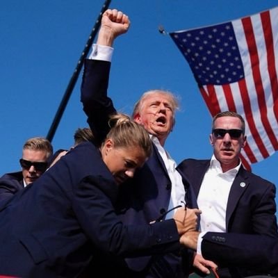 TeamHumanity22's profile picture. God first, Family Man, proud Dad, Lion not a sheep, Conservative, no Libtards, American A.F., 2A, MAGA, Build the wall, drain the swamp, I am Charlie Kirk