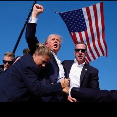 GR92302894's profile picture. Blessed