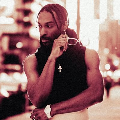 Founder/C.E.O. of @XclusivTradzInc & @XM_Foundation Photographer...Teacher...Dancer/Choreographer Email for booking xclusivtradez@gmail.com