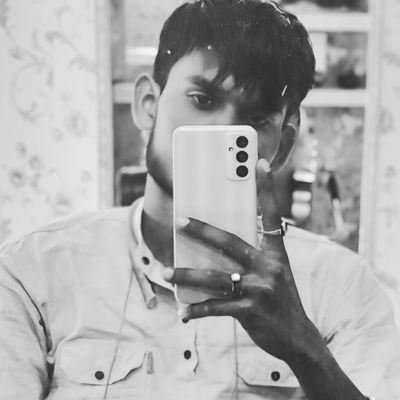 vikrantk001's profile picture. 