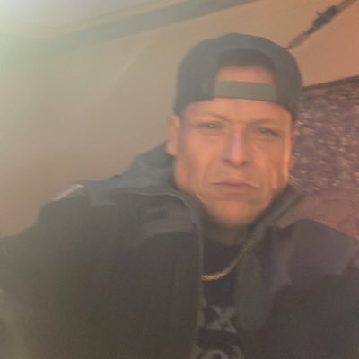 english_jl's profile picture. 