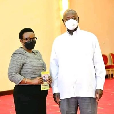 Dr Sylvia Alinaitwe Mwanaki Profile