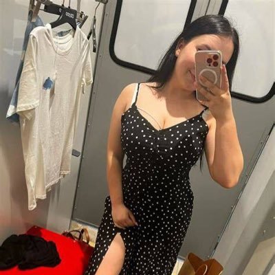 I’m looking for a long term relationship with right man