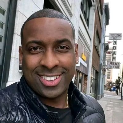 GoodnessLu6343's profile picture. arms store holder.....at affordable price