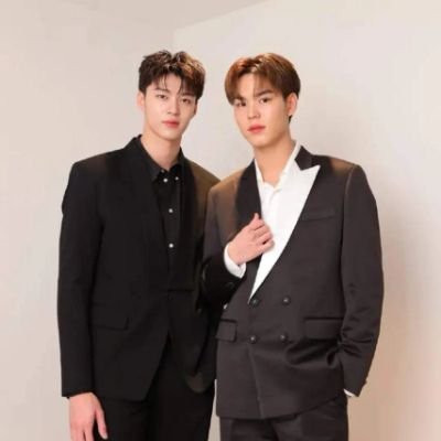 EaindraZin34926's profile picture. 