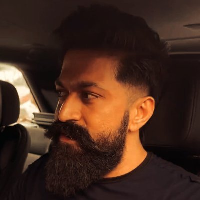 మాటలతో గెలవలేక అమ్మని అక్కని నిందించే అభిమానులుకు ఎచ్చరిక 🚧
అమ్మను నిందించె మీ కోసం అయిన
మీ అభిమాన హీరో దుర్మరణం చెందాలి అని ఆ దేవుడిని కోరుకుంటాను !!!