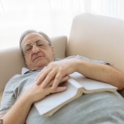 KSKCKP_'s profile picture. hablo de todo, incluyendo fútbol, fútbol, fútbol, tu mamá, cosas que pasan, nuevamente tu triste vida y tu mamá.