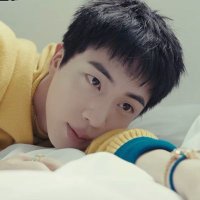 JIN 🥇🌌 (@myessenaliyeva) 's Twitter Profile
