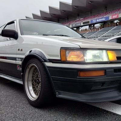 旧車、モータースポーツ(ラリーや旧カテゴリー)が好き。VAROLANT、GranTurismo7、EA WRC
AE86 LEVEN、DE5FSデミオ、SEROW250